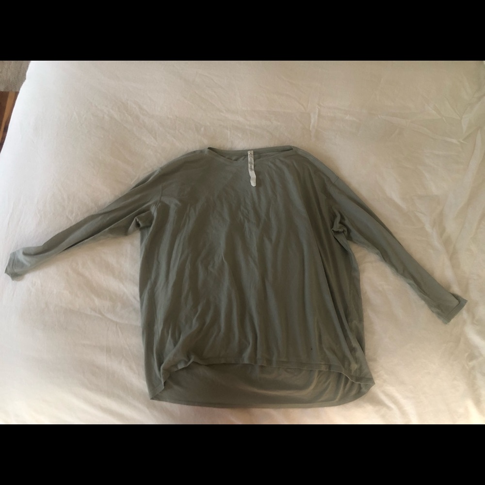 Lululemon shirt